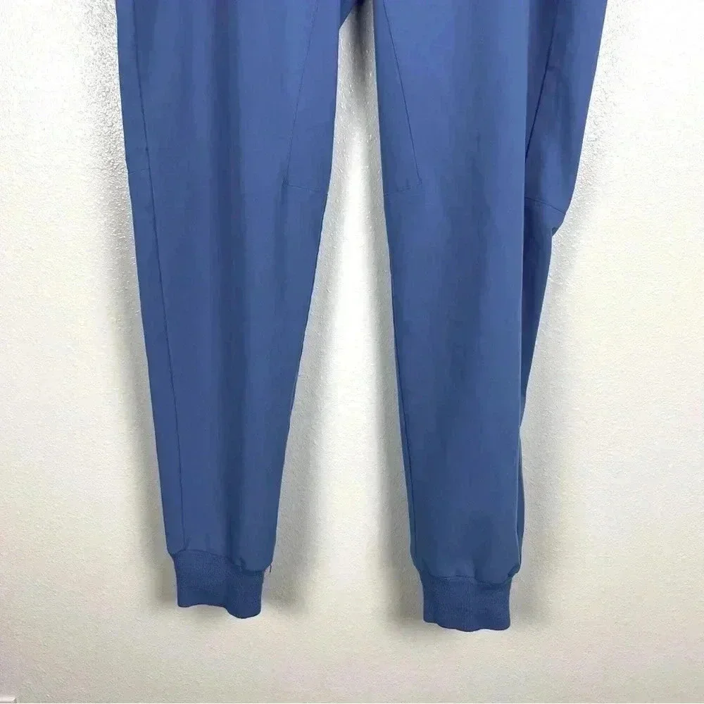 FIGS Men’s Jogger Scrub Pant in Ceil Blue